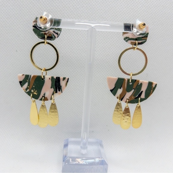 Boho Style Lightweight Pink Gold Geometric Soft Clay Statement Drop Earrings - Picture 6 of 8